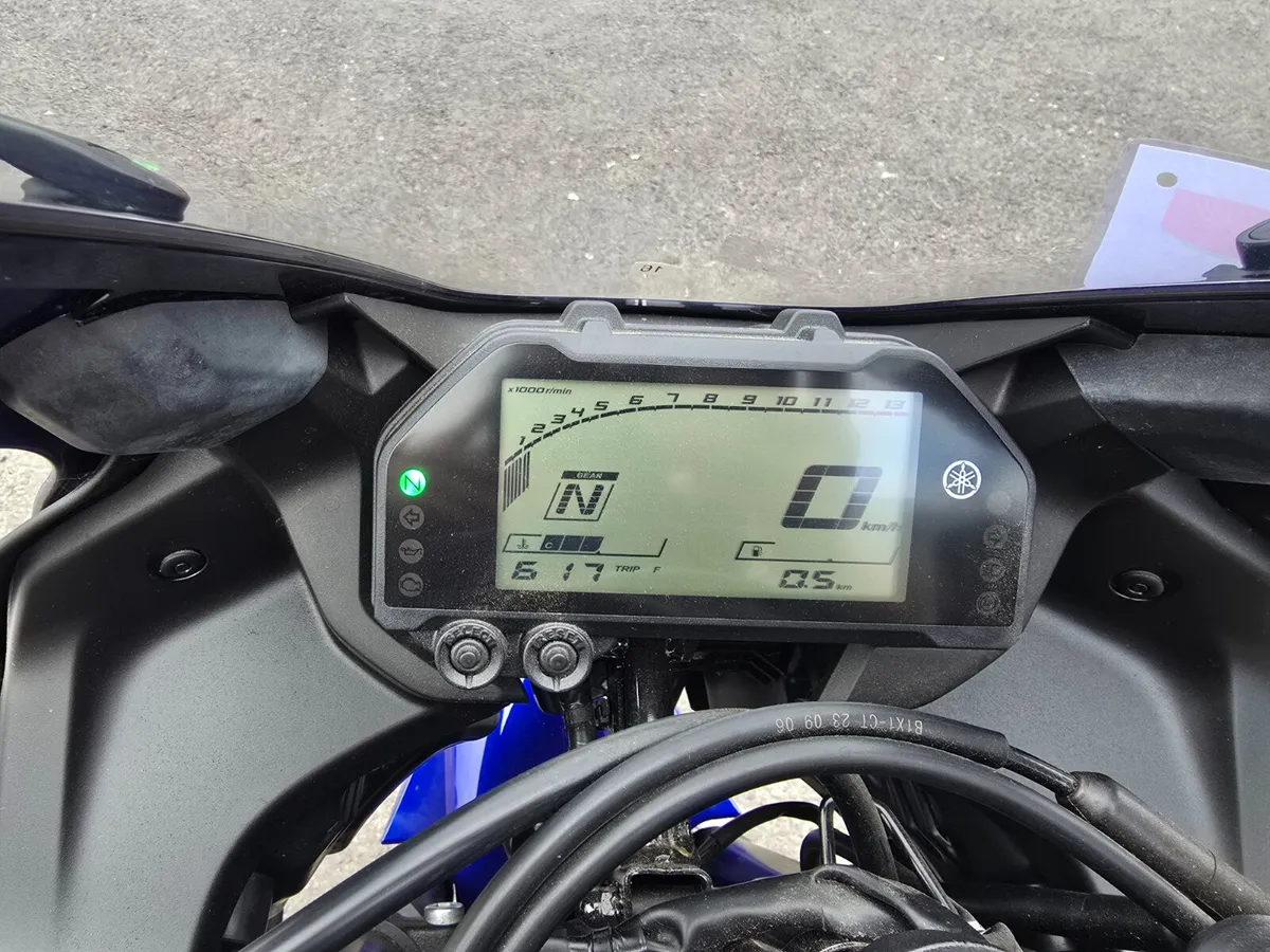 2026 Yamaha R3 ** NEW ** - Image 2