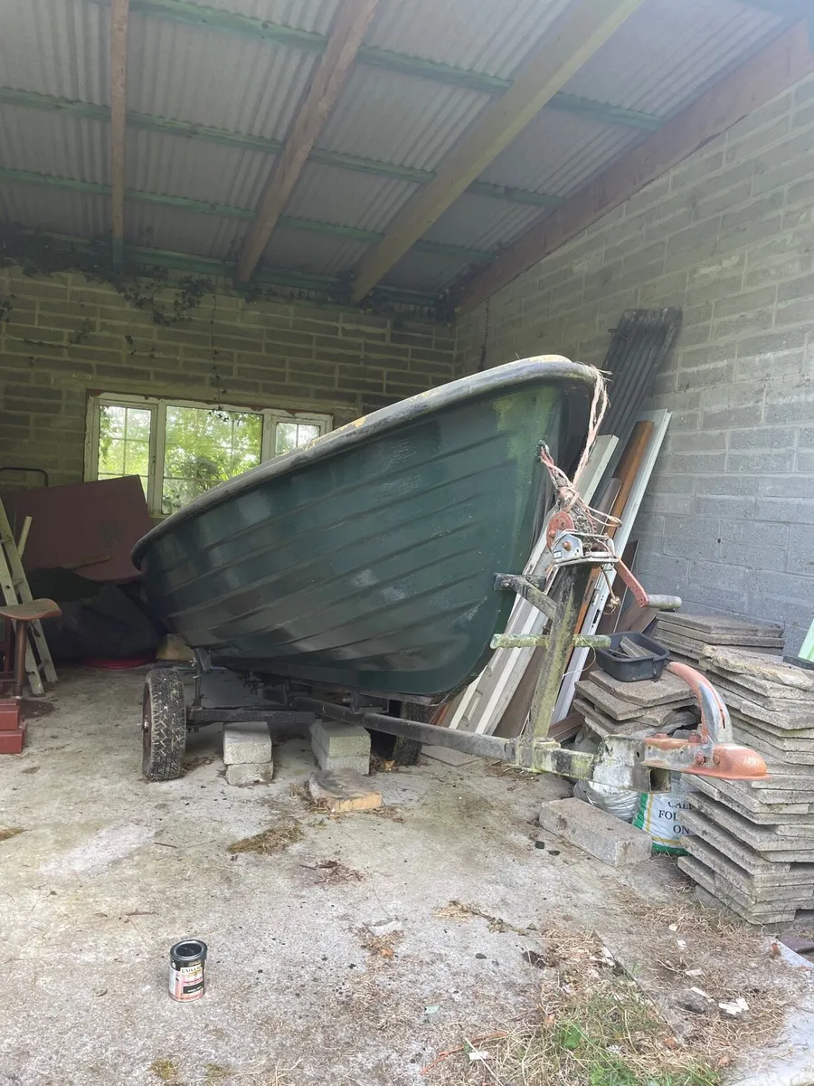 17ft O’Sullivan boat and trailer need gone - Image 2