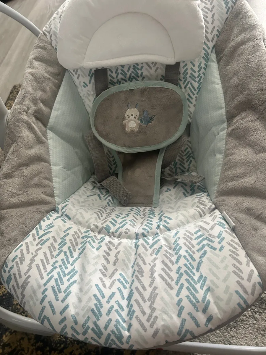 Baby swing - Image 2