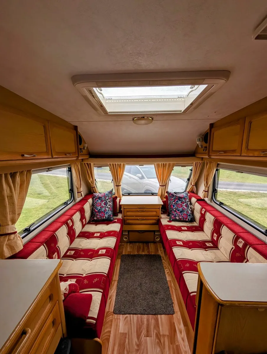 2005 Compass Connoisseur four berth caravan - Image 1