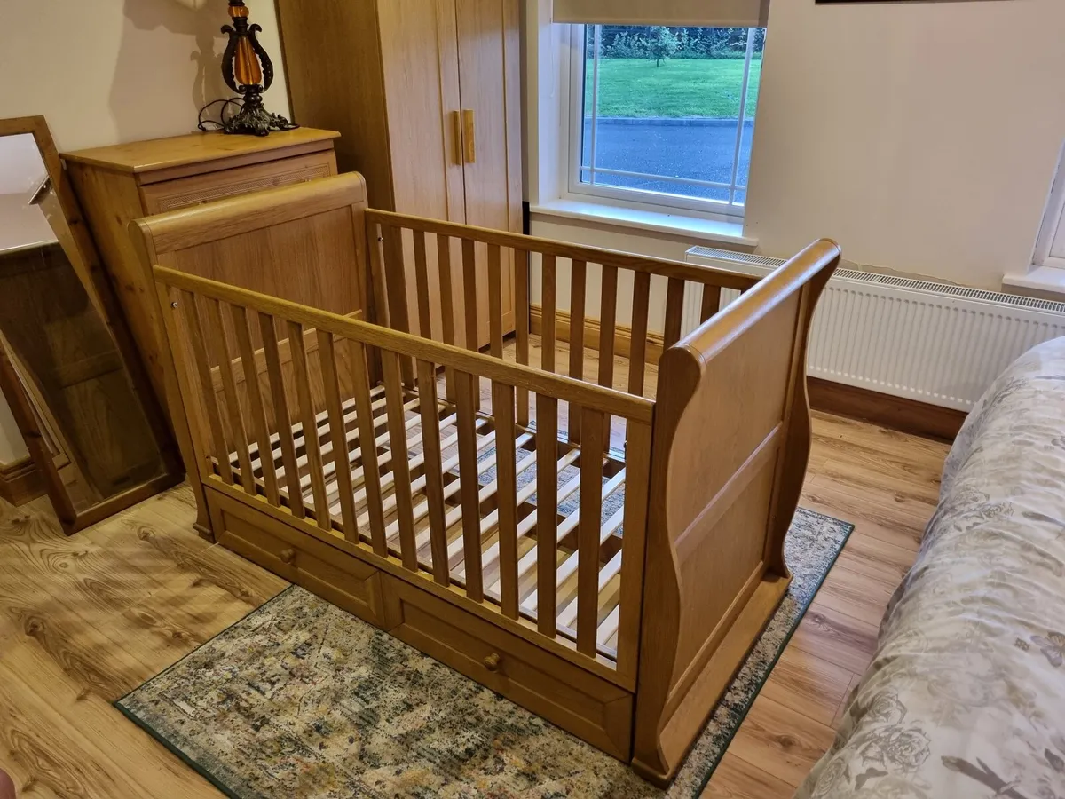 Cot bed - Image 2