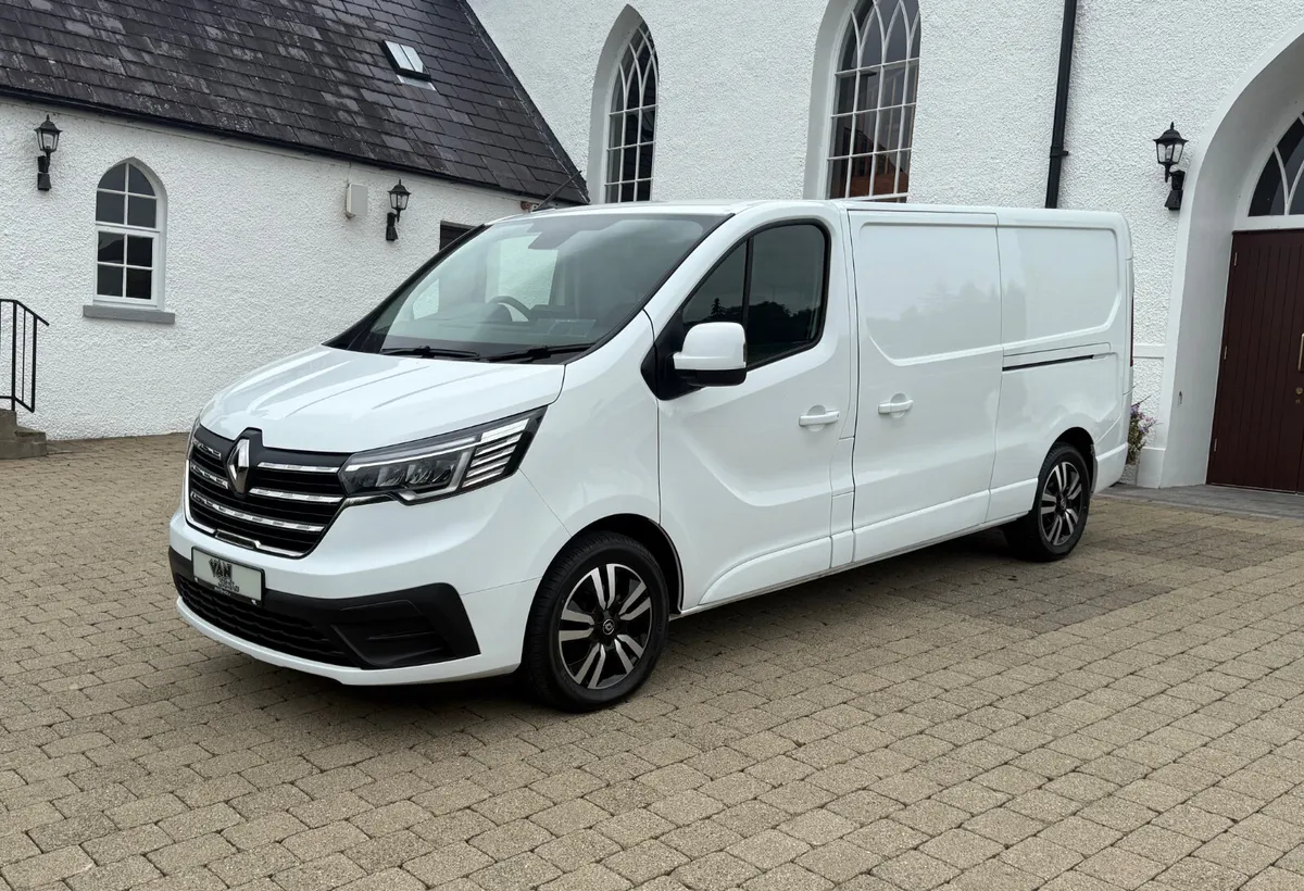 2023 (232Reg) Renault Trafic 130bhp LWB - Image 3
