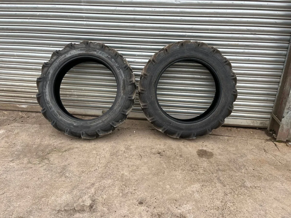 24” tyres - Image 1