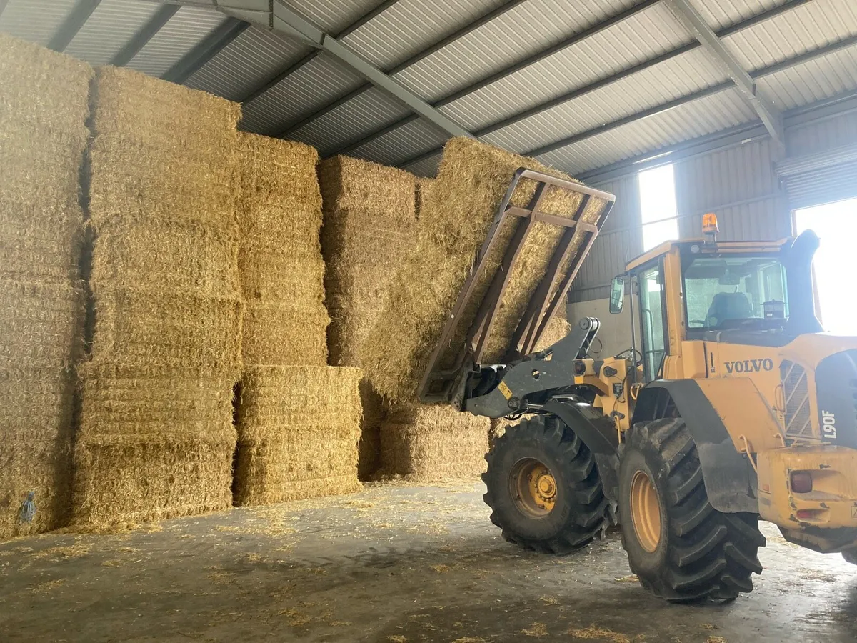 Fine Chopped Wheaten & Barley Straw - Image 1