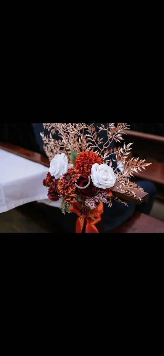 Wedding Flowers - Image 2