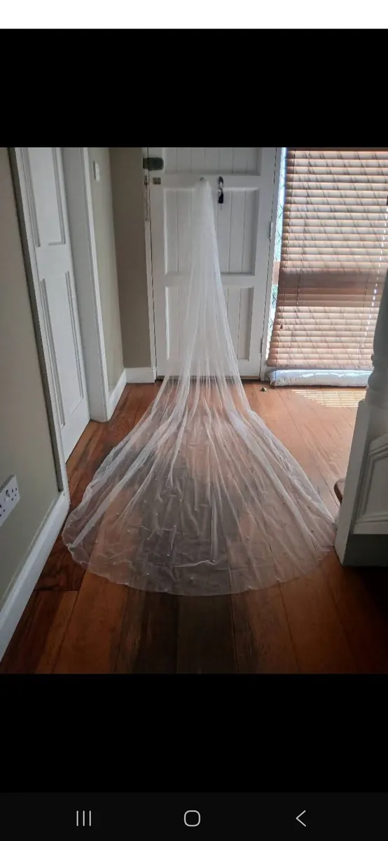 Pearl wedding veil - Image 3