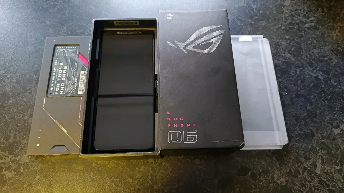 Phone asus rog 6 - Image 1