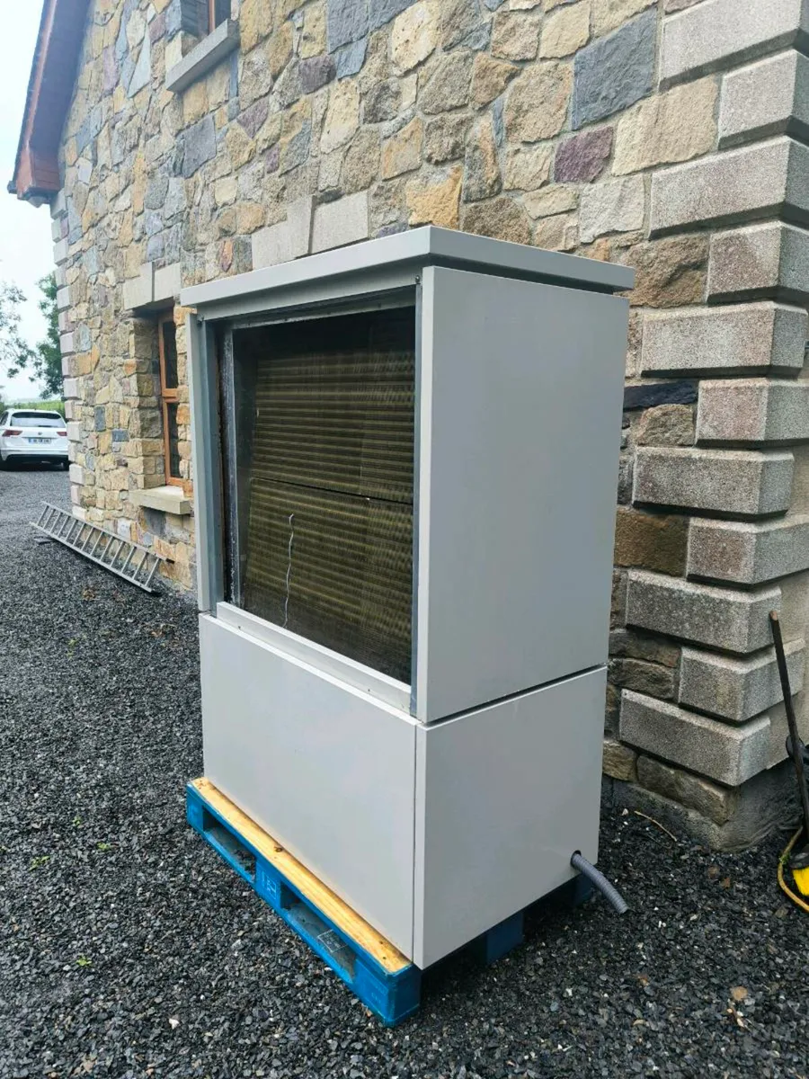 Ochsner Heat Pump ( Air to Water ) - Image 2