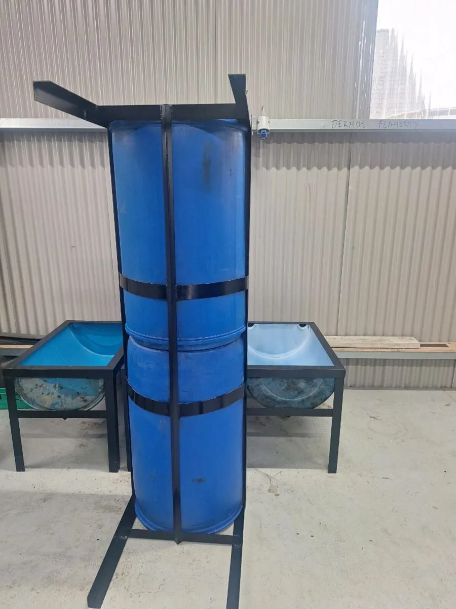 Feeding trough - Image 3