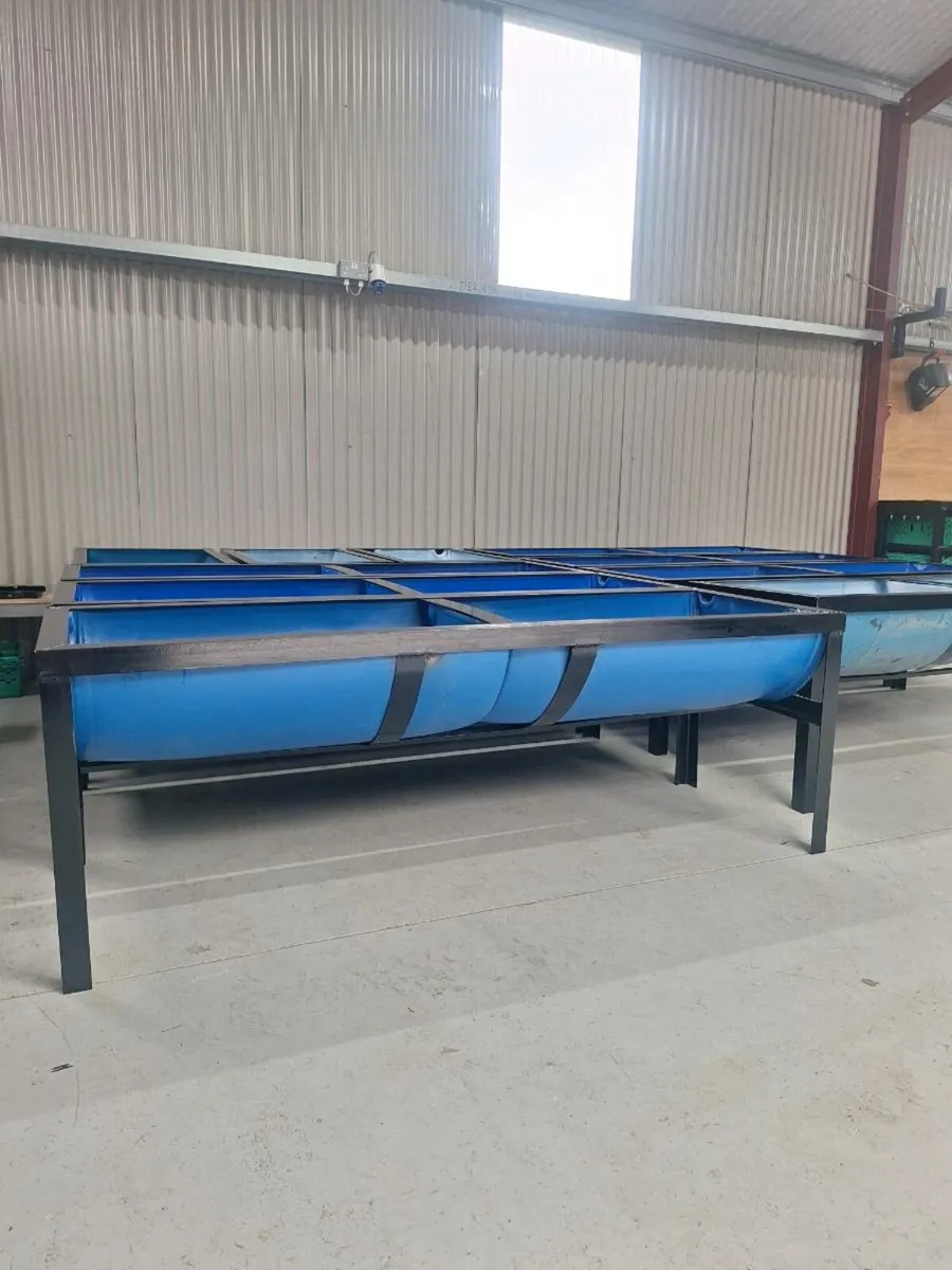 Feeding trough - Image 2