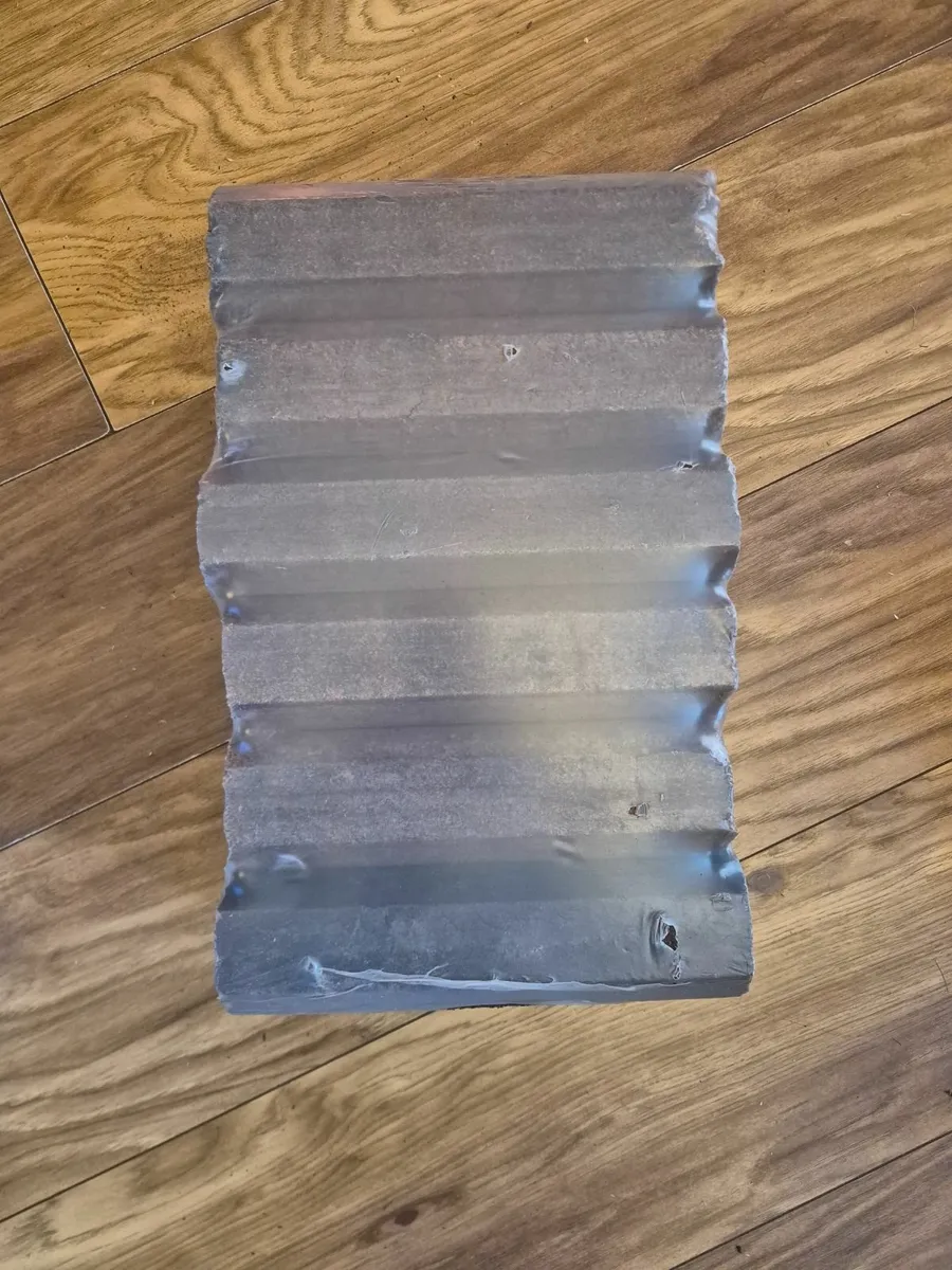 Pinikay Eco 12pk Log Briquettes 10kg Free Delivery - Image 2