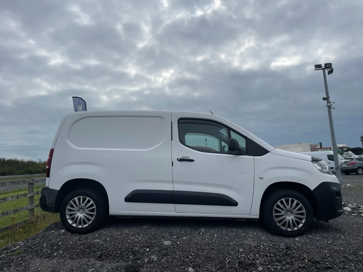 Citroen Berlingo 2020 - Image 3