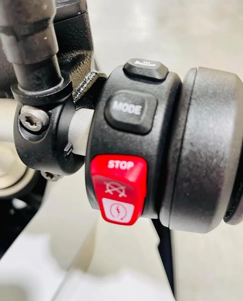 BMW F 900 XR 2022  ** SALE €500 OFF STRAIGHT SALE - Image 4