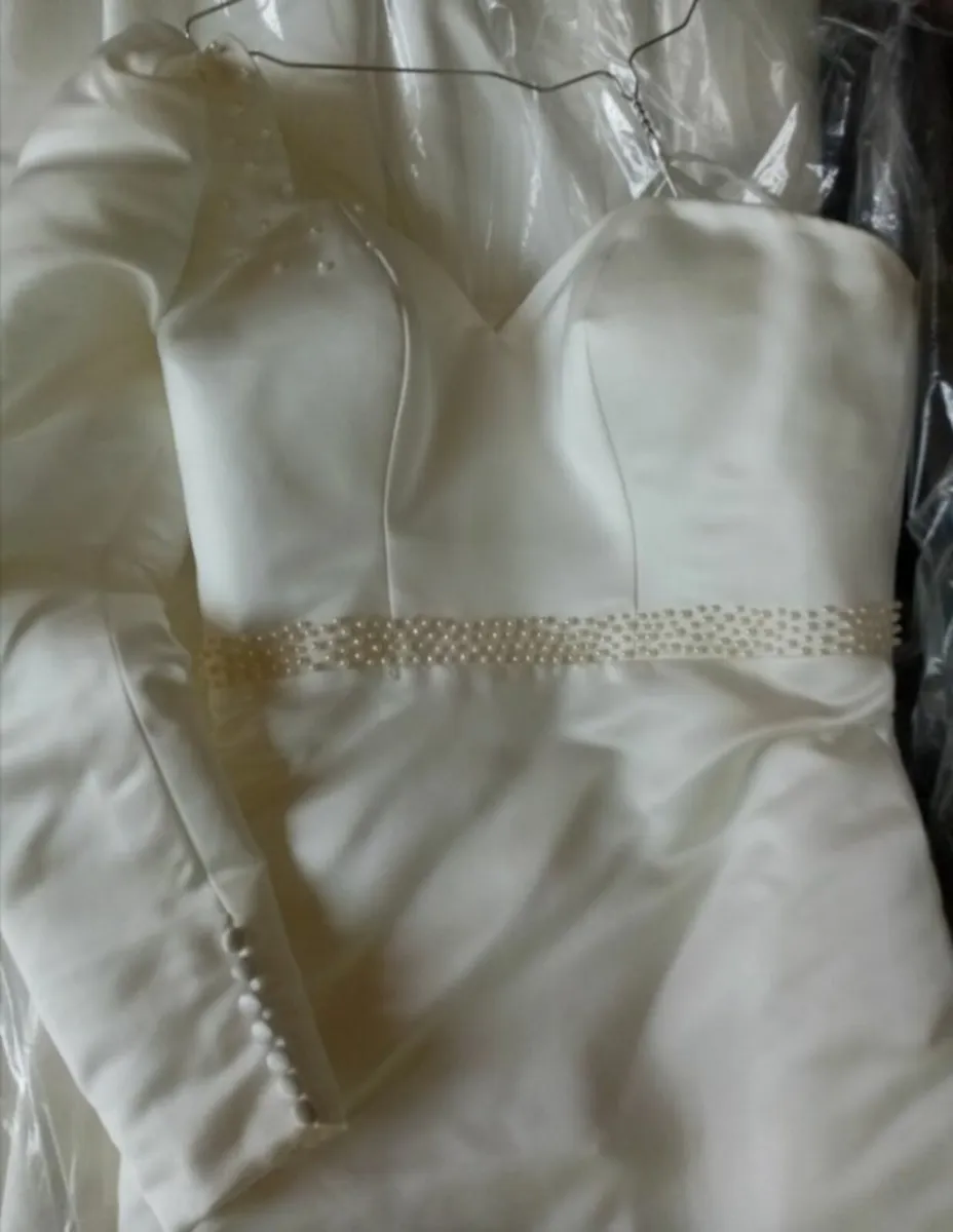 2 Fiona Todhunter dresses - Image 1