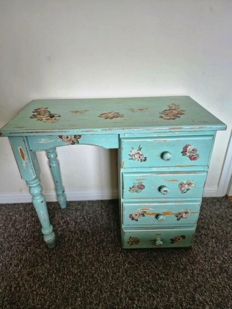 Vanity Desk with Mirror - Image 2