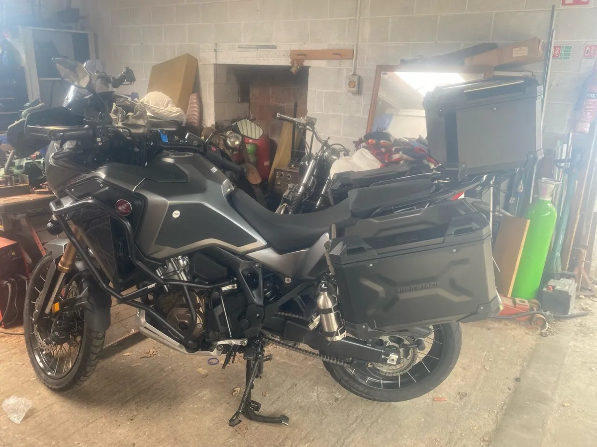 Africa Twin Adventure Sports 2023 - Image 3