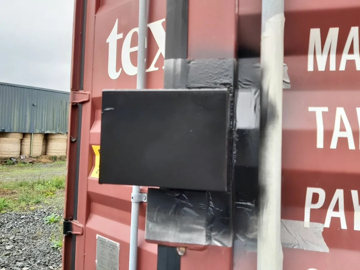 Lock Box for Shipping/Storage Containers. - Image 4