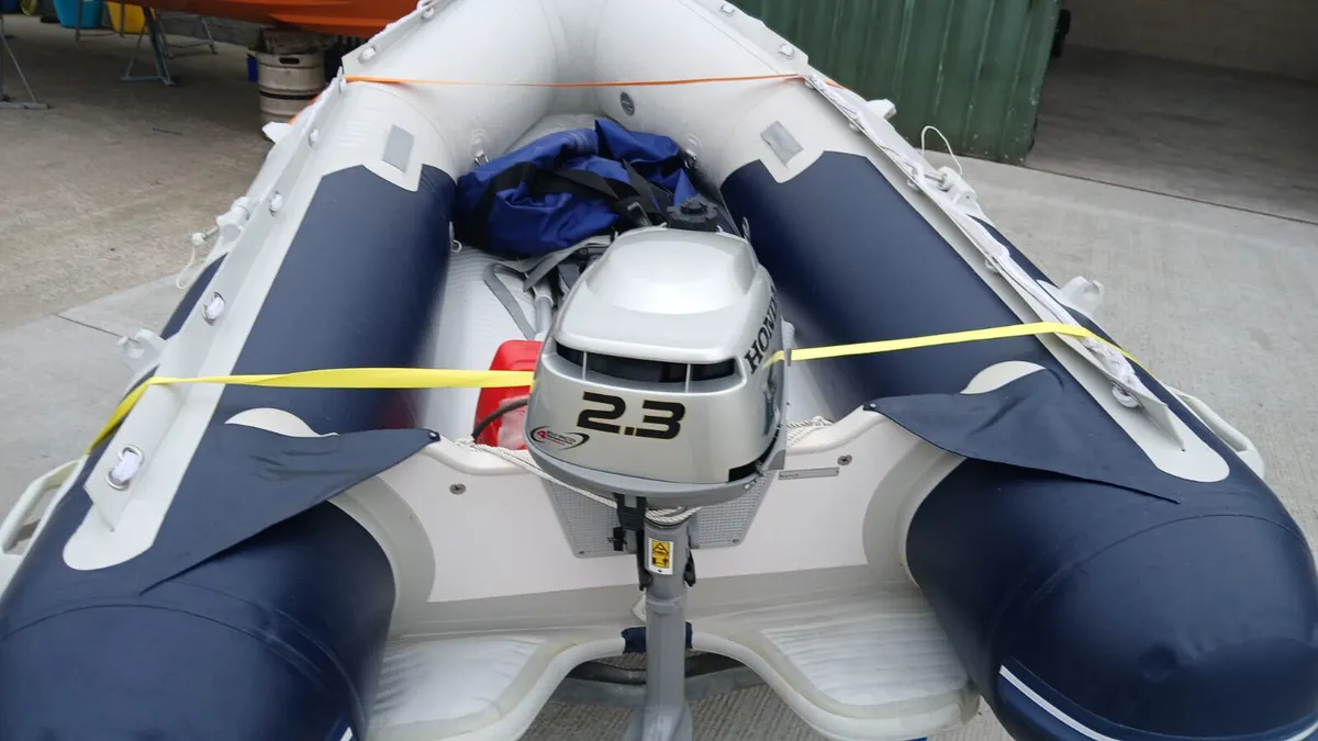 Honwave Inflatable Boat - Image 3