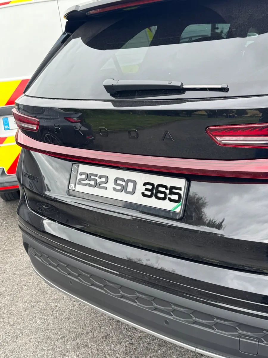 4d number plates delivered nationwide - Image 1