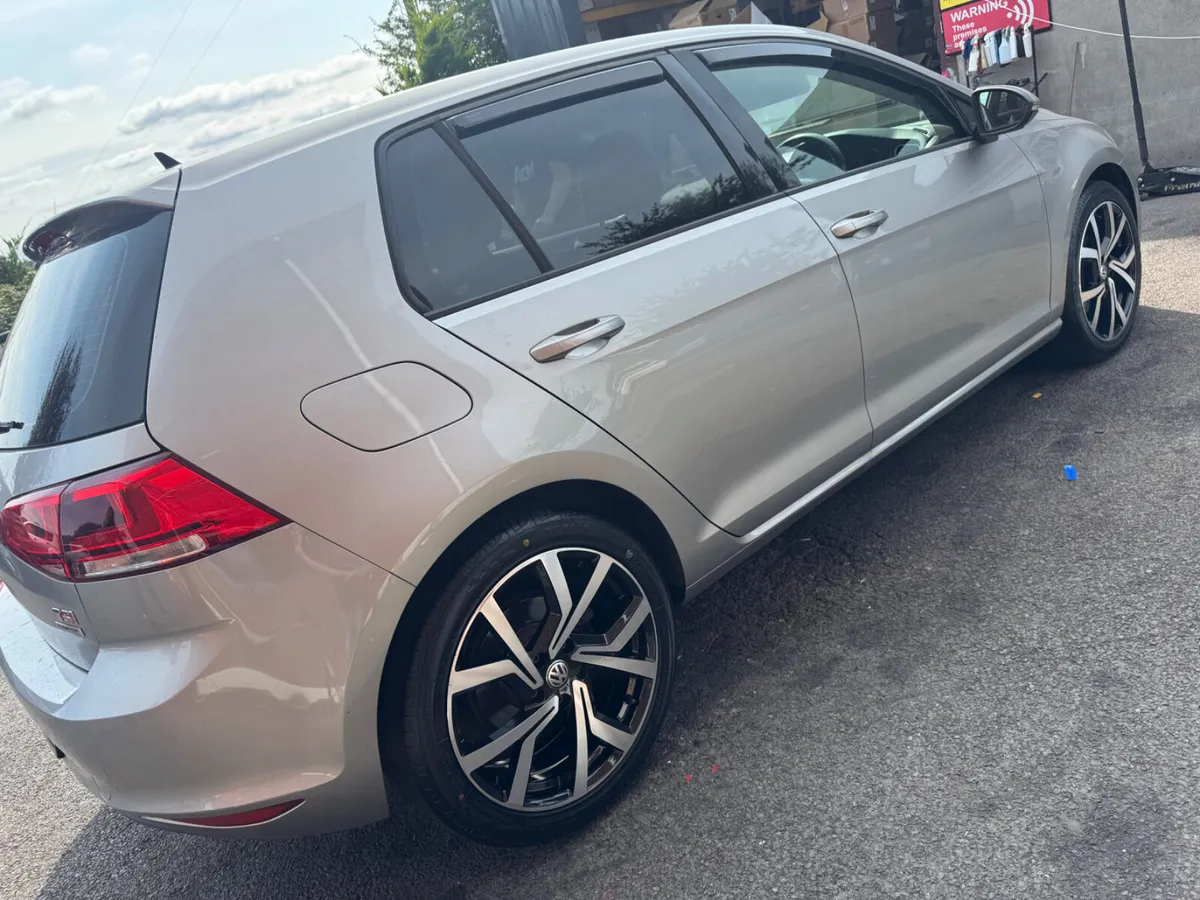 Tinted wind deflectors delivered - Image 2