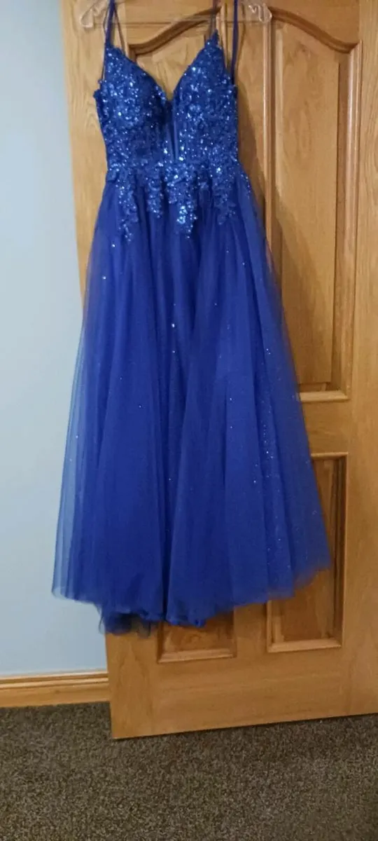 Debs Dress - Image 4