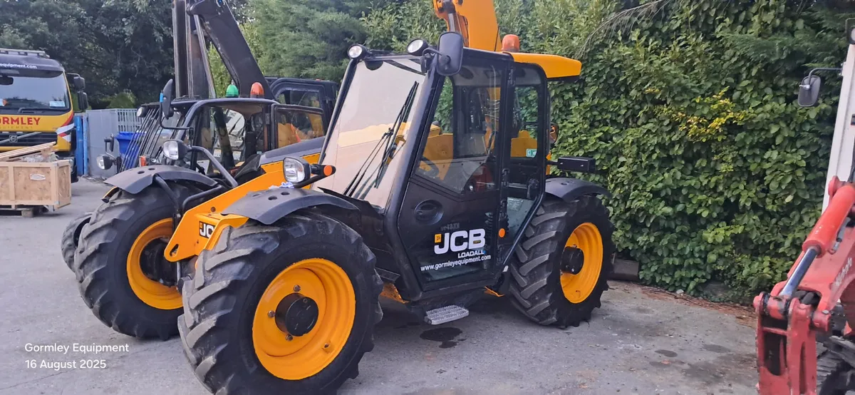 Jcb 527 58 - Image 1