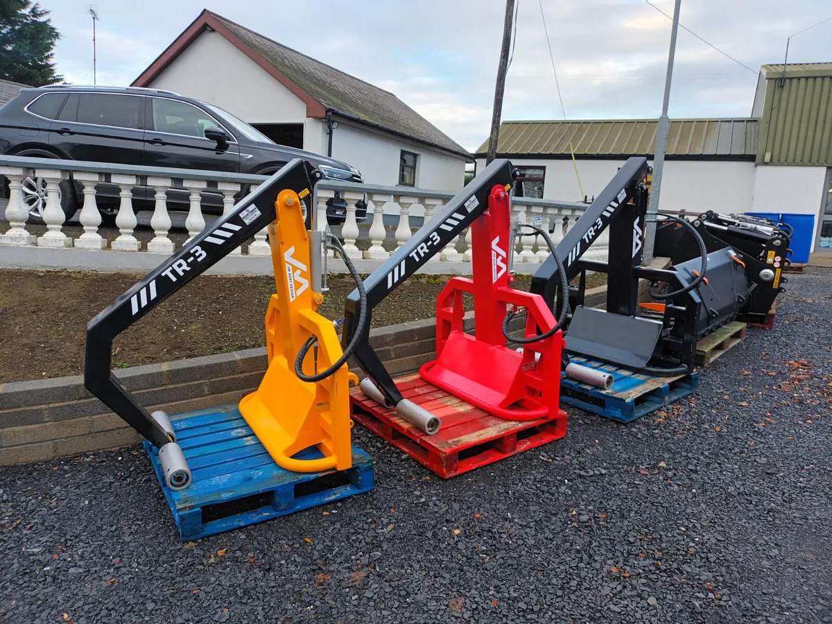 JM-AGRI Bale trunk handler TR3 & TR4 - Image 1