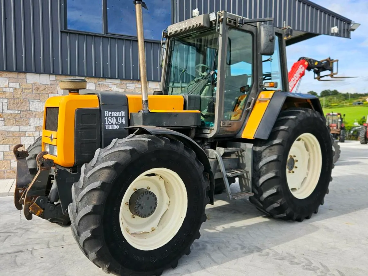 Renault 180.94  linkage and PTO 40k - Image 3