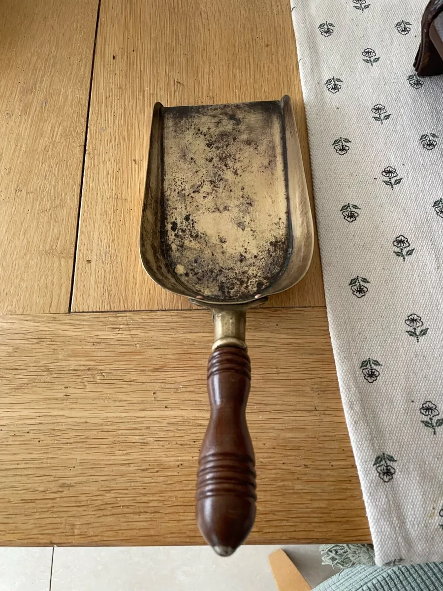 Antique Mahogany Coal box with Shovel - Image 4