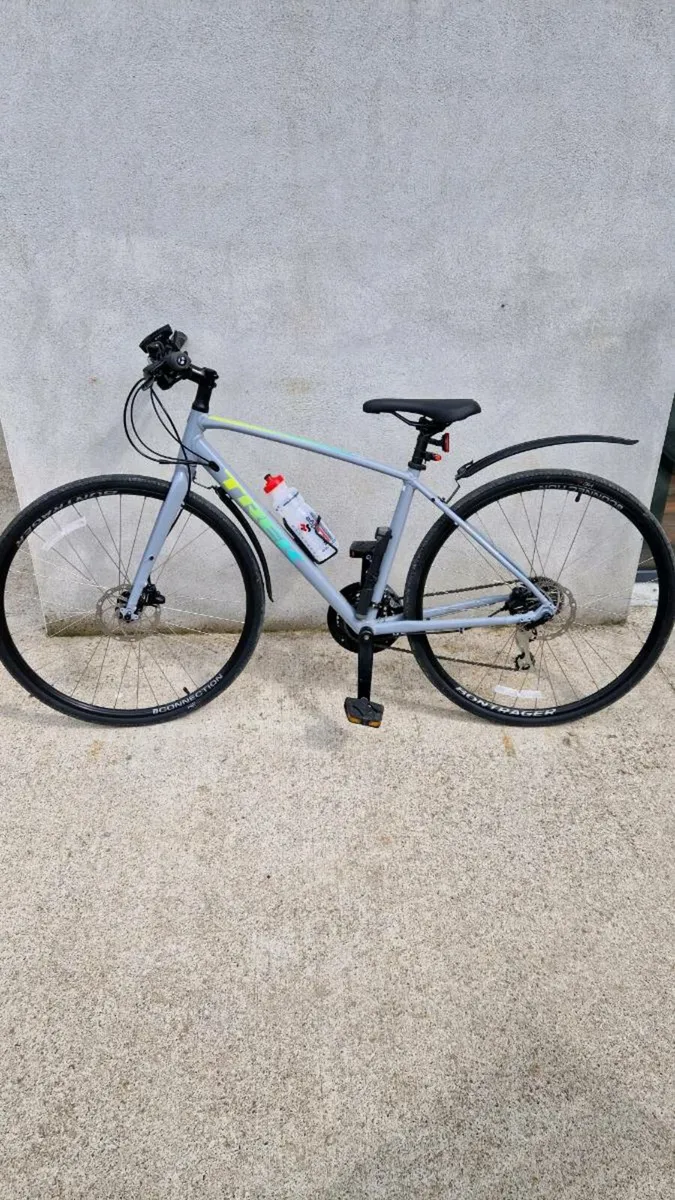 Trek FX 2 Disc Bike - Image 1