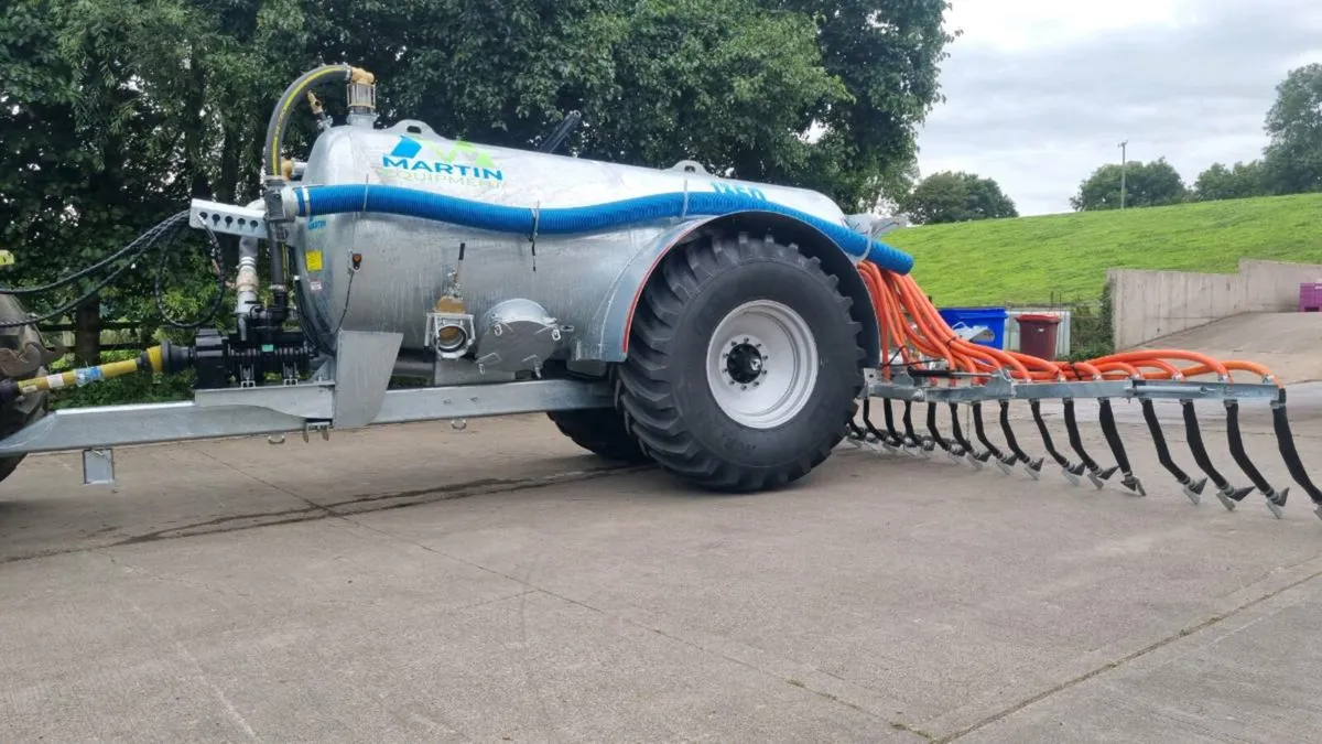 slurry tanker - Image 1