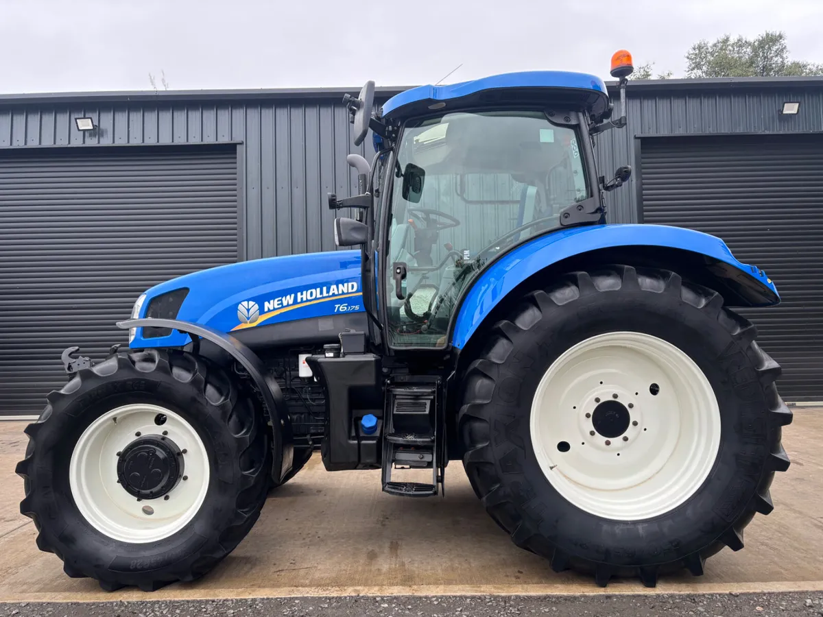 2016 New Holland T6.175 - Image 1
