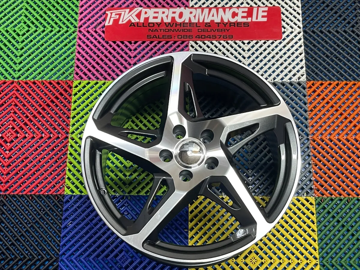 18” rivers 5x112 grey / polished