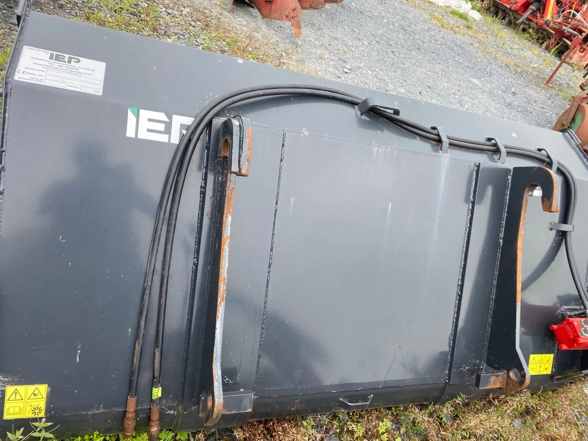 IEP feed bucket - Image 1