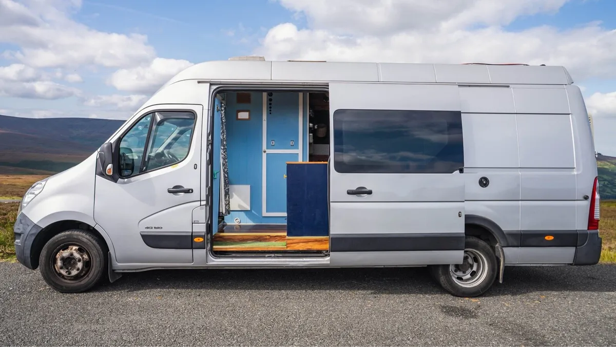 Camper van - 2013 Renault Master with CVRT - Image 1