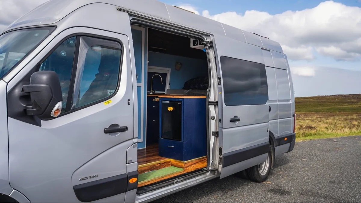 Camper van - 2013 Renault Master with CVRT - Image 2