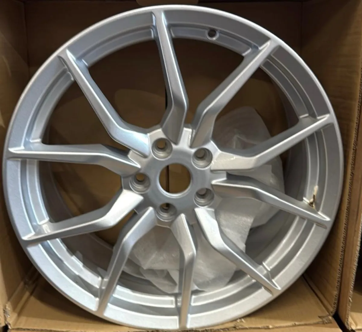 18” rs silver 5x108 alloys & tyres