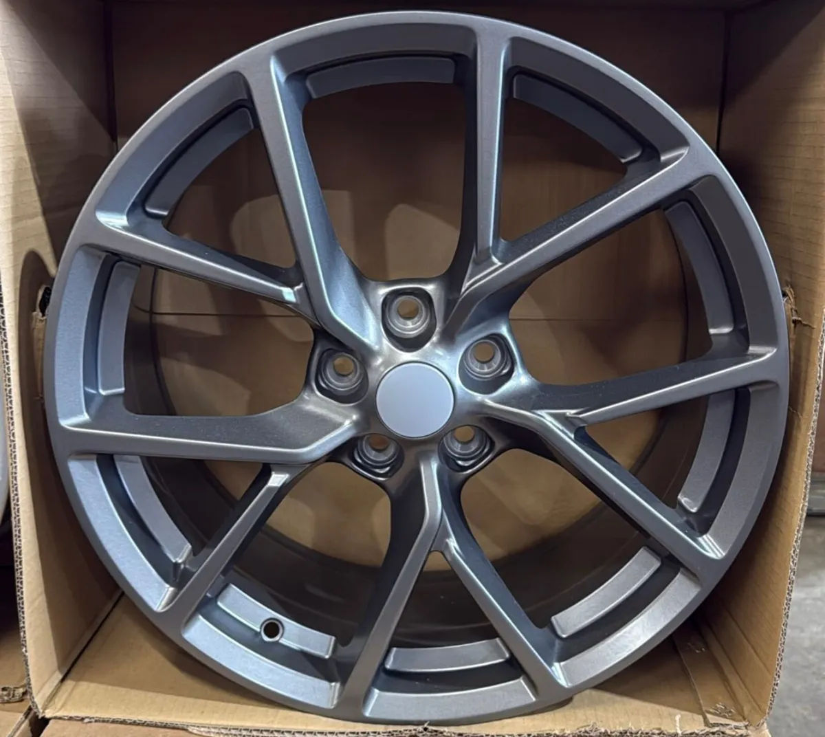 18” grey st4 5x108