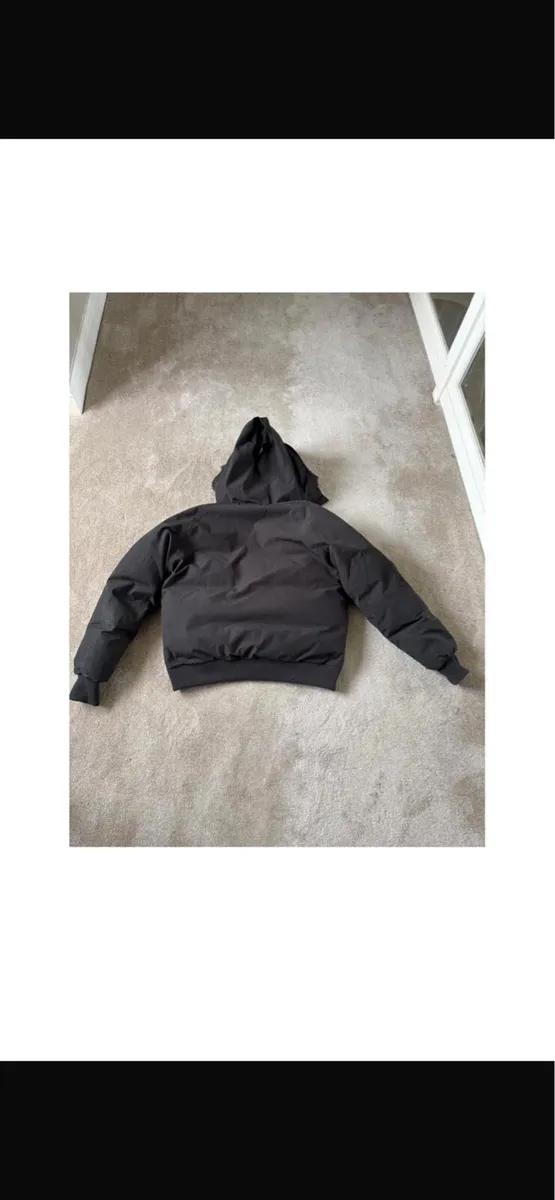 Canada Goose - Image 3