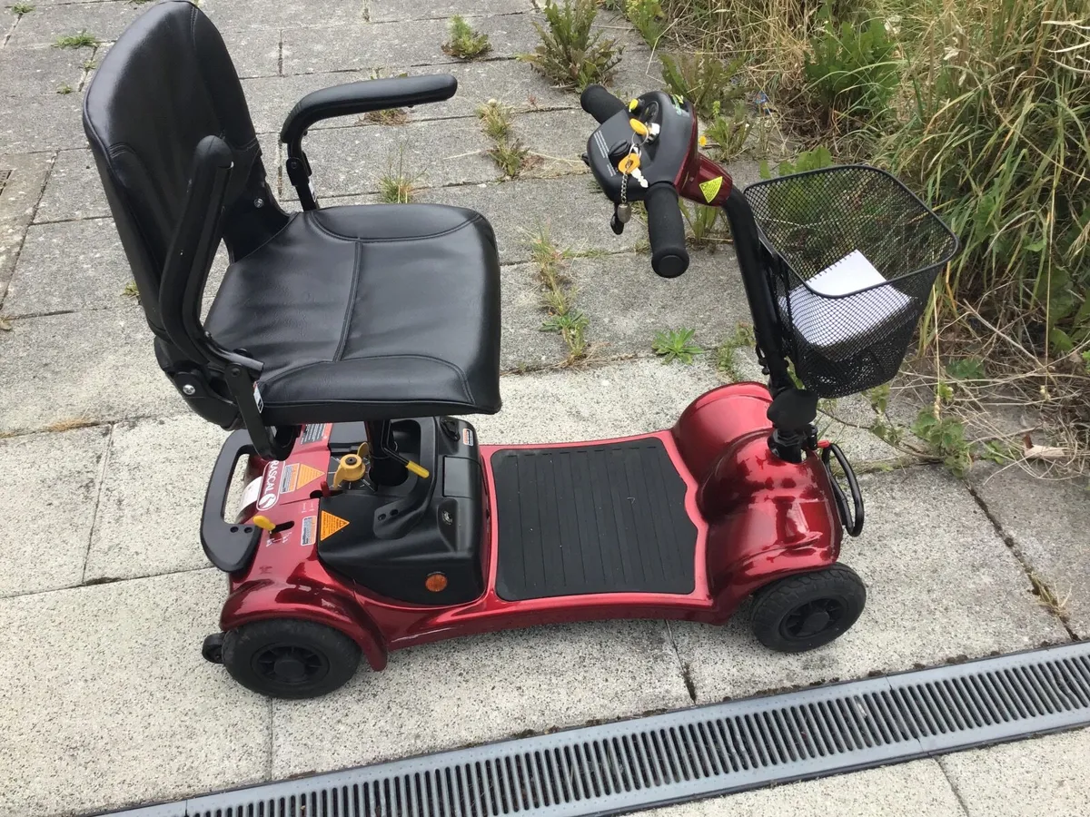 Mobility scooter - Image 1