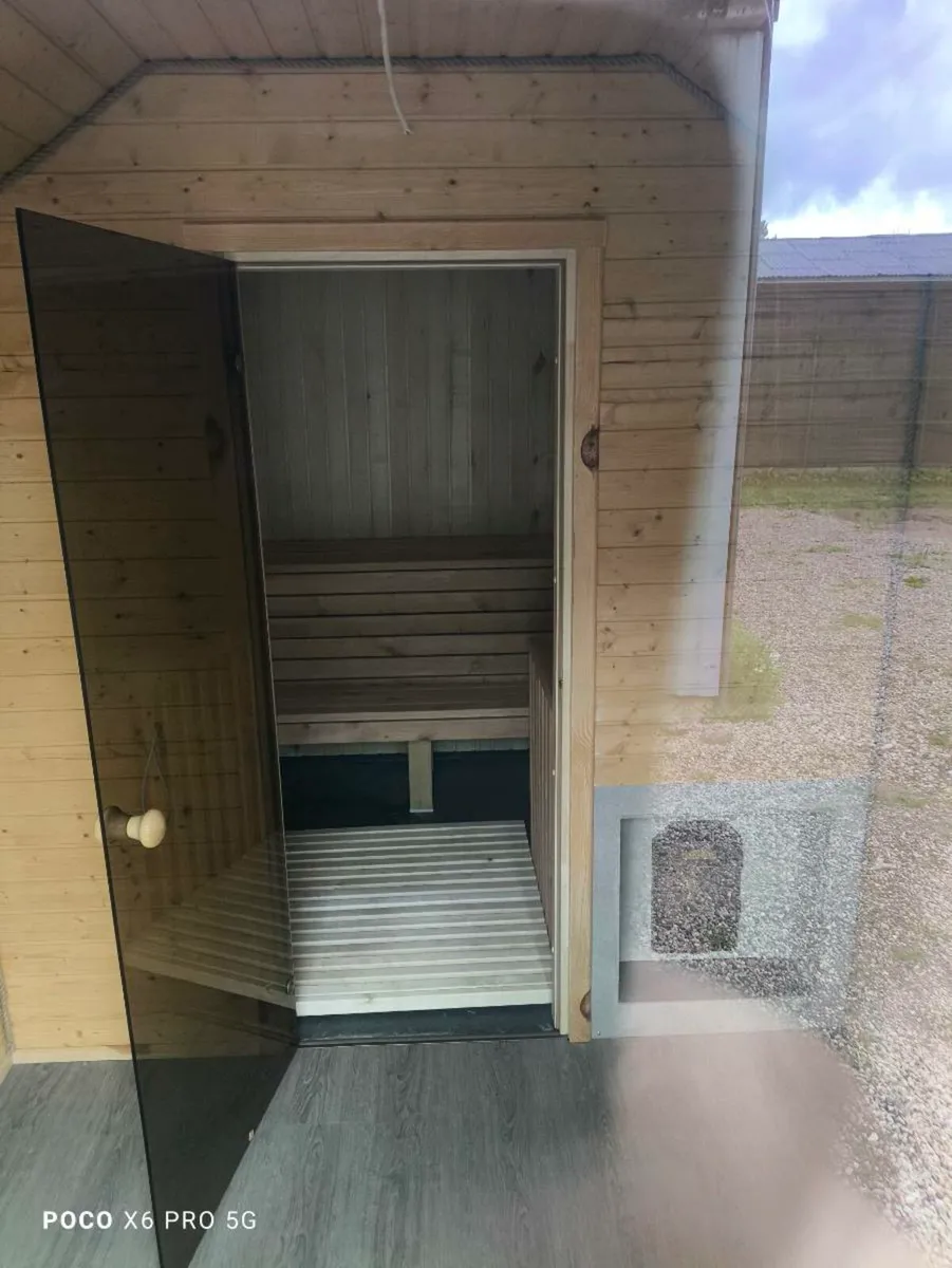 Sauna - Image 3