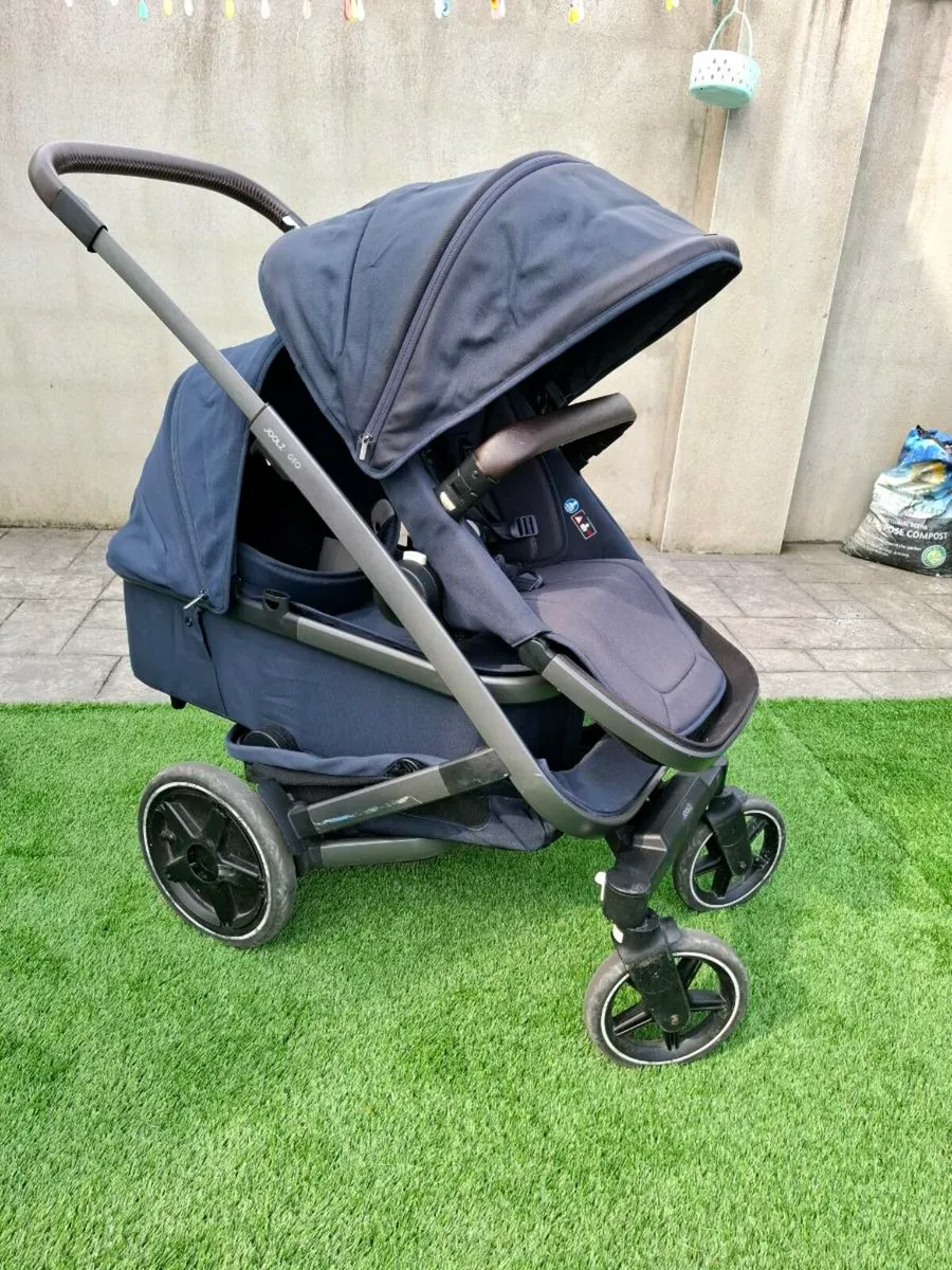 Joolz Geo 3 Navy Double Buggy Travel System - Image 3