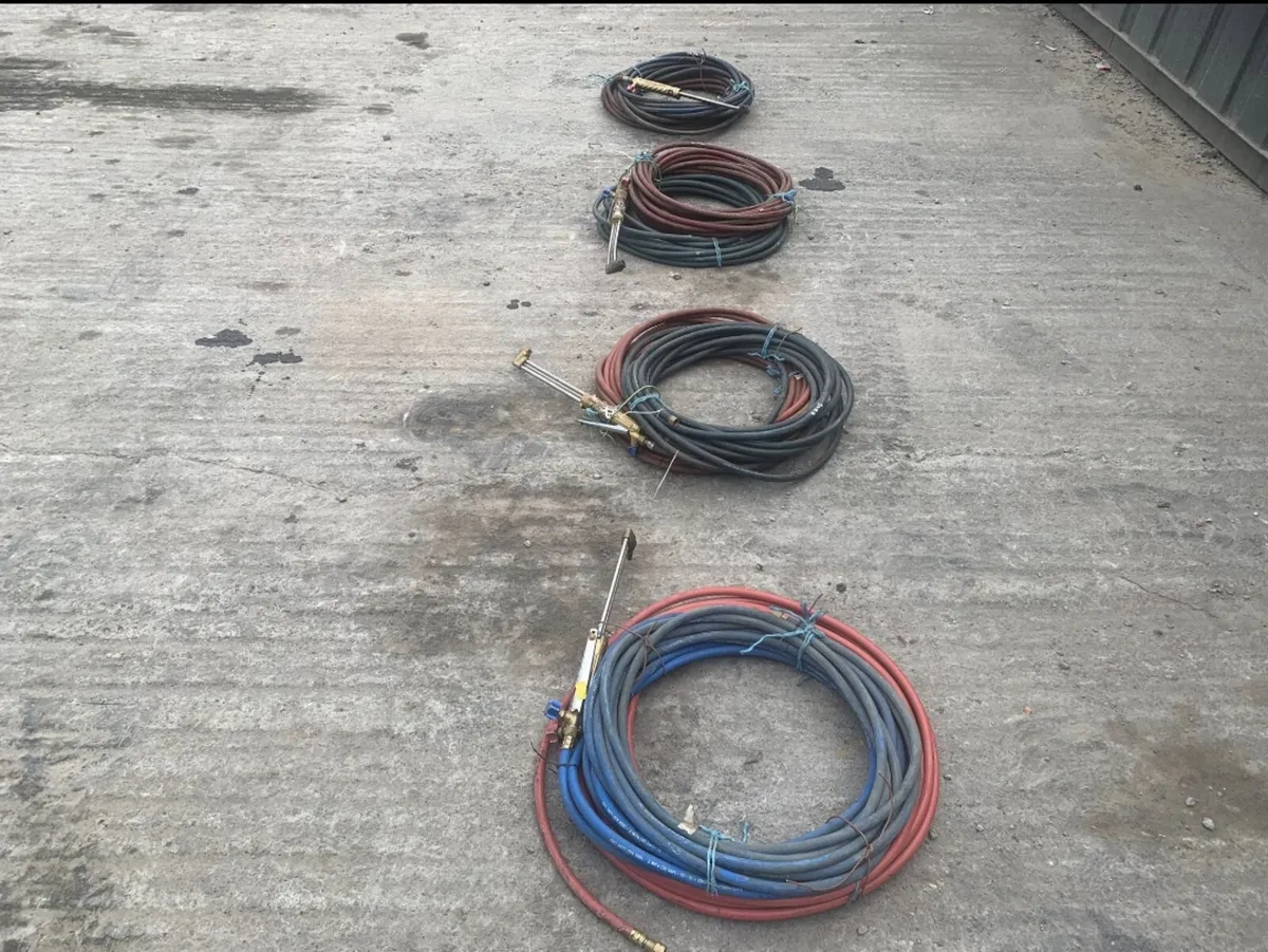 Cutting Torch with Hose - Image 2