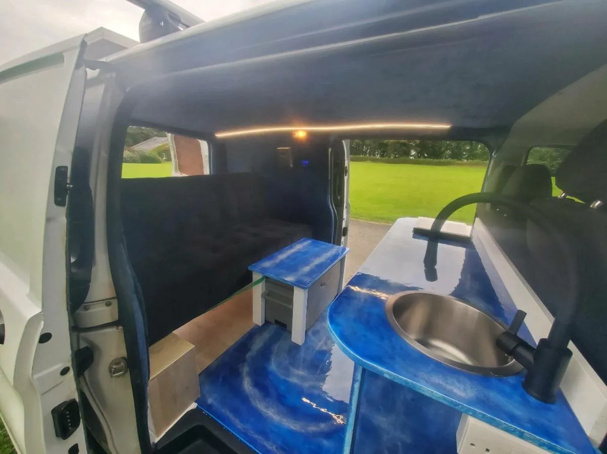 181 mercedes vito - Image 2