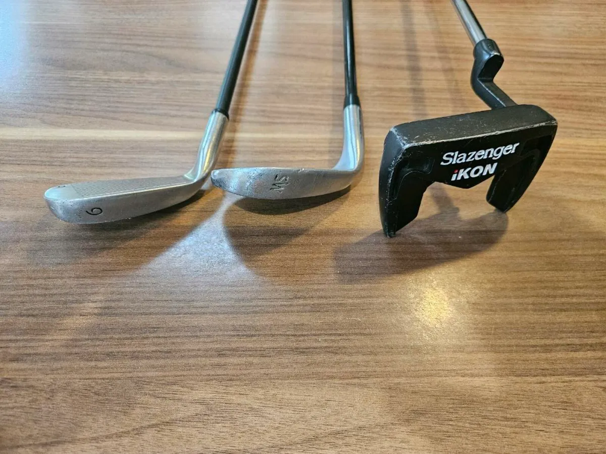 3 Junior golf clubs - Image 2