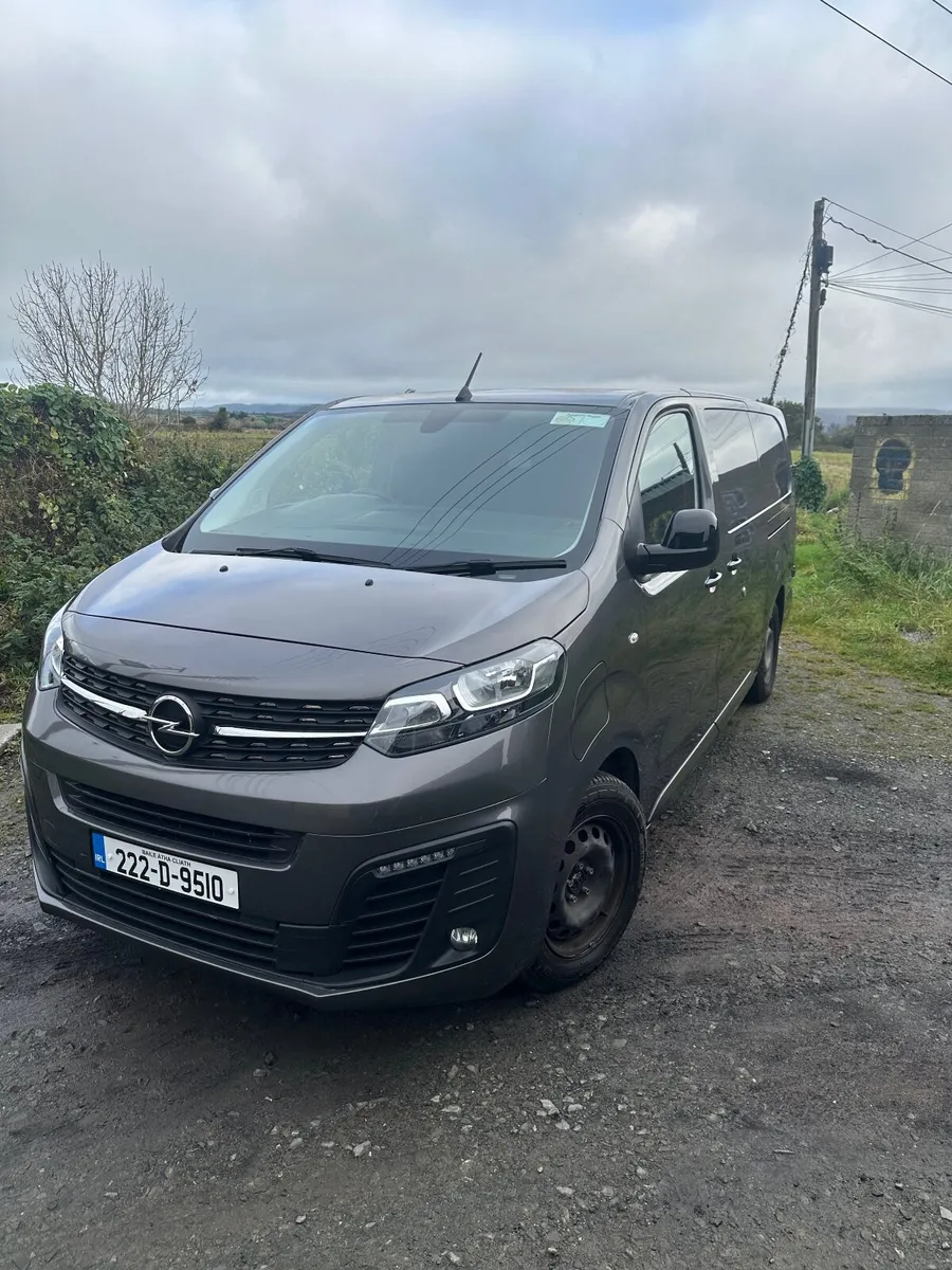 Opel Vivaro 2022 auto electro 300+km per charge - Image 4