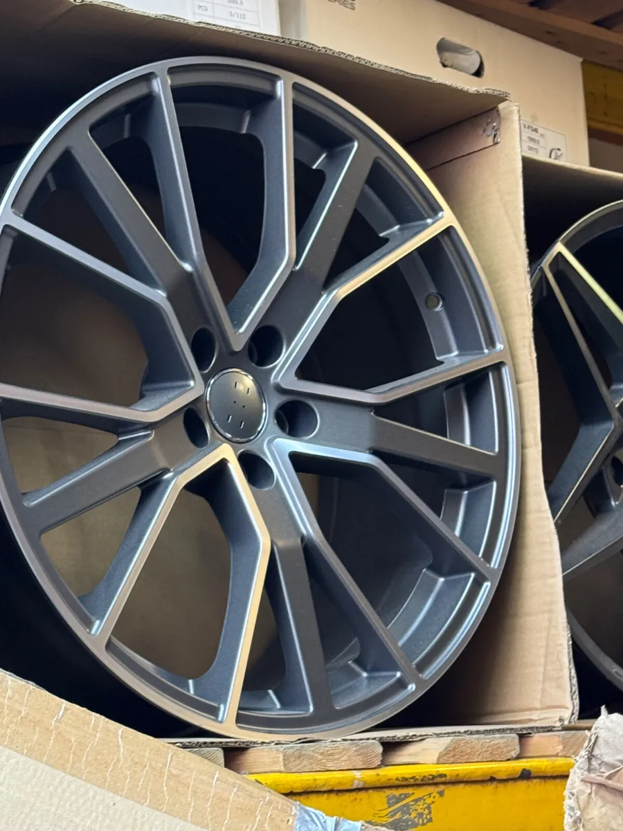 20” RS6 5x112 alloys & tyres