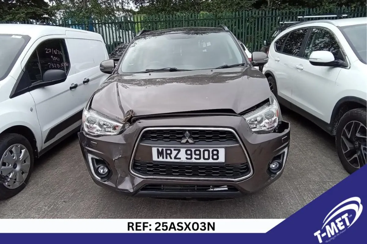 2015 MITSUBISHI ASX BREAKING FOR PARTS - Image 2