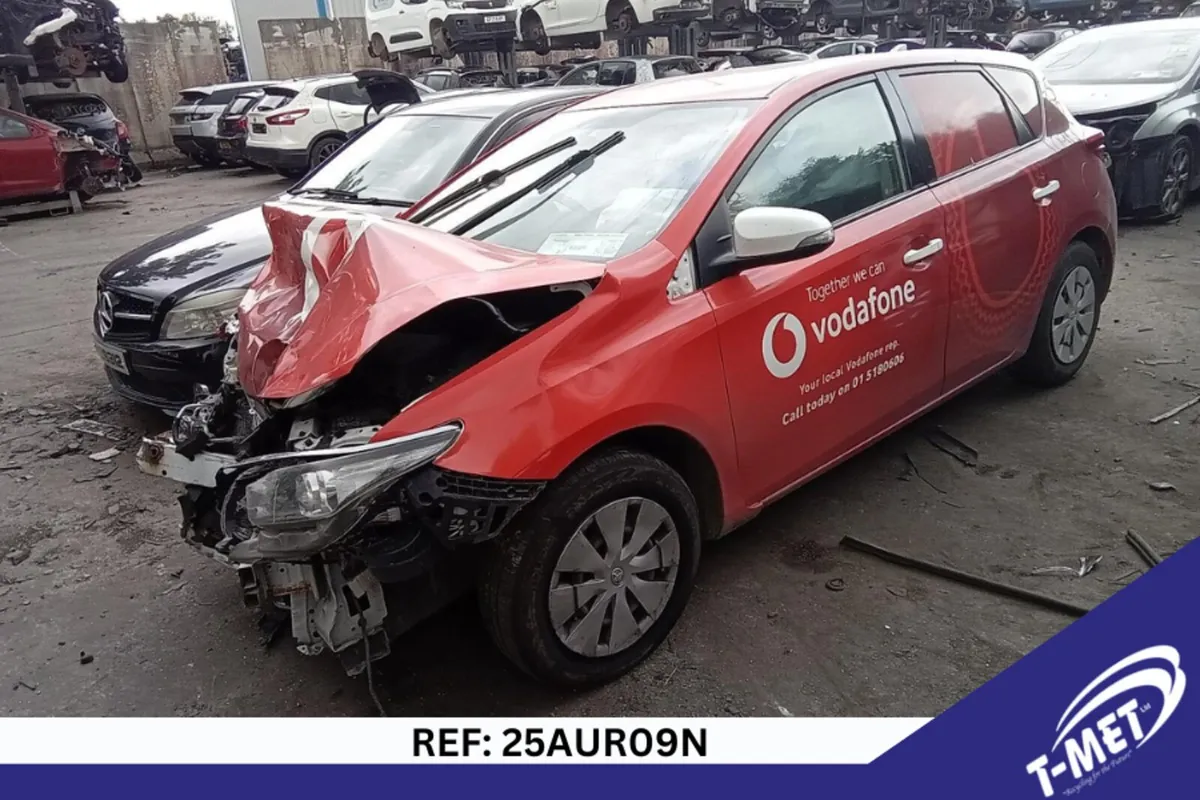 2019 TOYOTA AURIS BREAKING FOR PARTS - Image 4