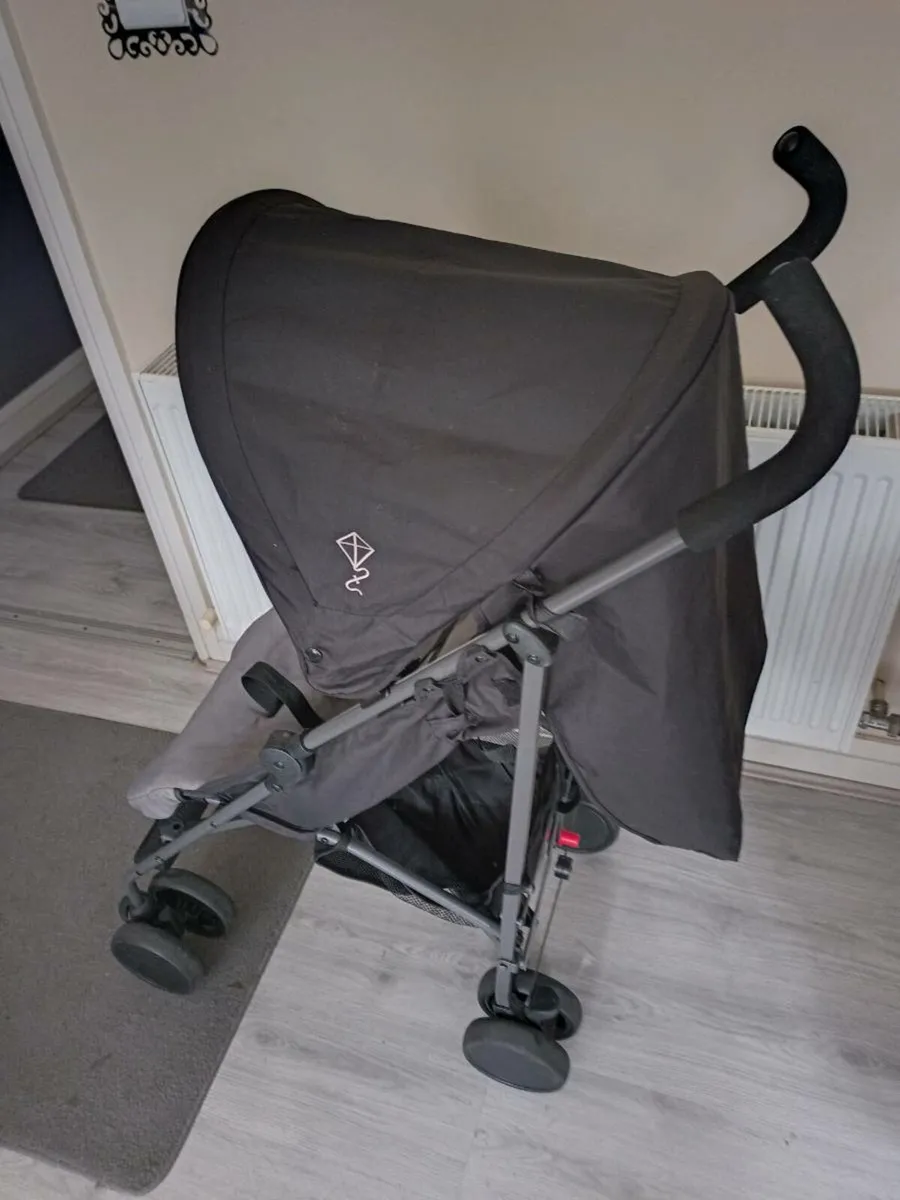 Red kite Kids buggy . - Image 2